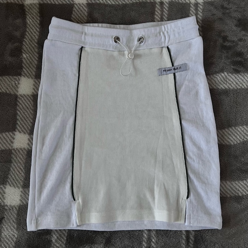 White Skirt Waffle Fabric Lounge Midi Skirt - size small